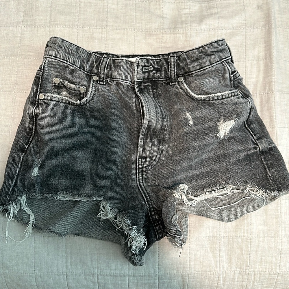 Zara high waist ripped denim shorts